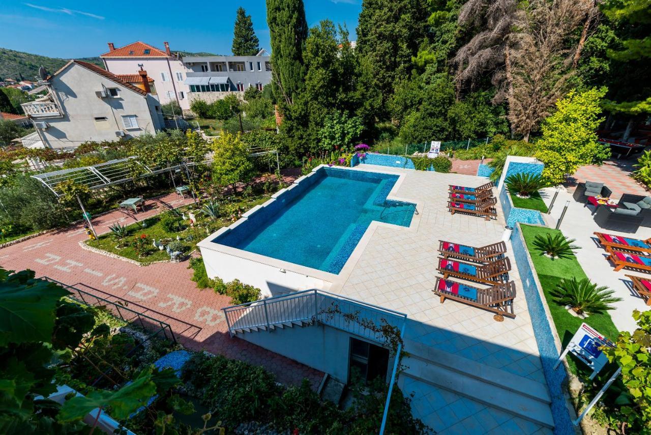 Villa Brasina ムリニ エクステリア 写真