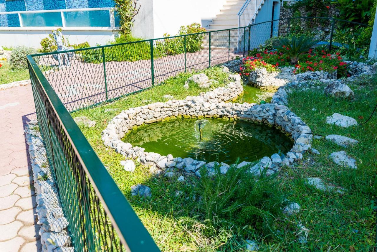 Villa Brasina ムリニ エクステリア 写真